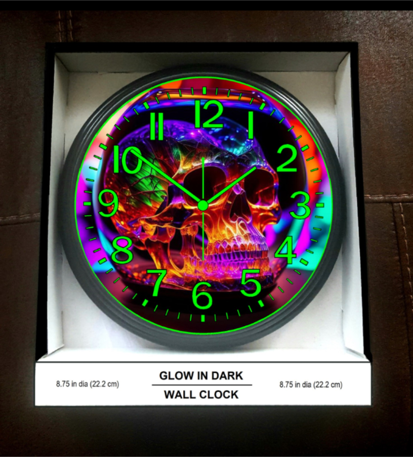 Skull Blacklight Glow In The Dark Wall Clock New!
